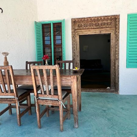 Готель Duara Beach House Падже Екстер'єр фото